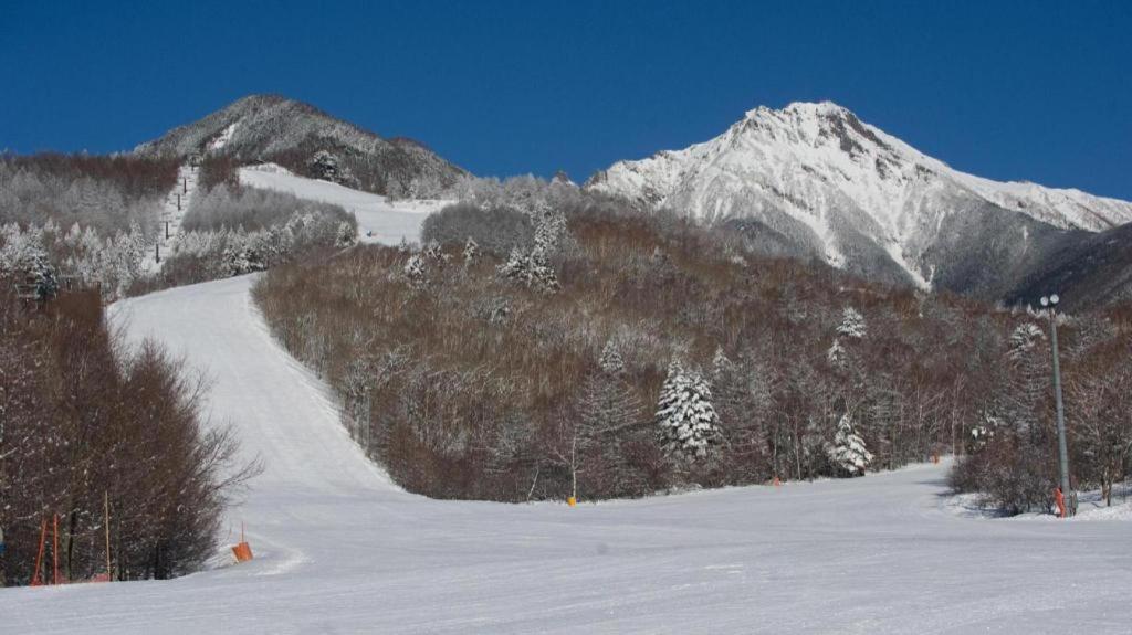 Izumigo Kiyosato Kogen Hotel Hokuto  Eksteriør billede